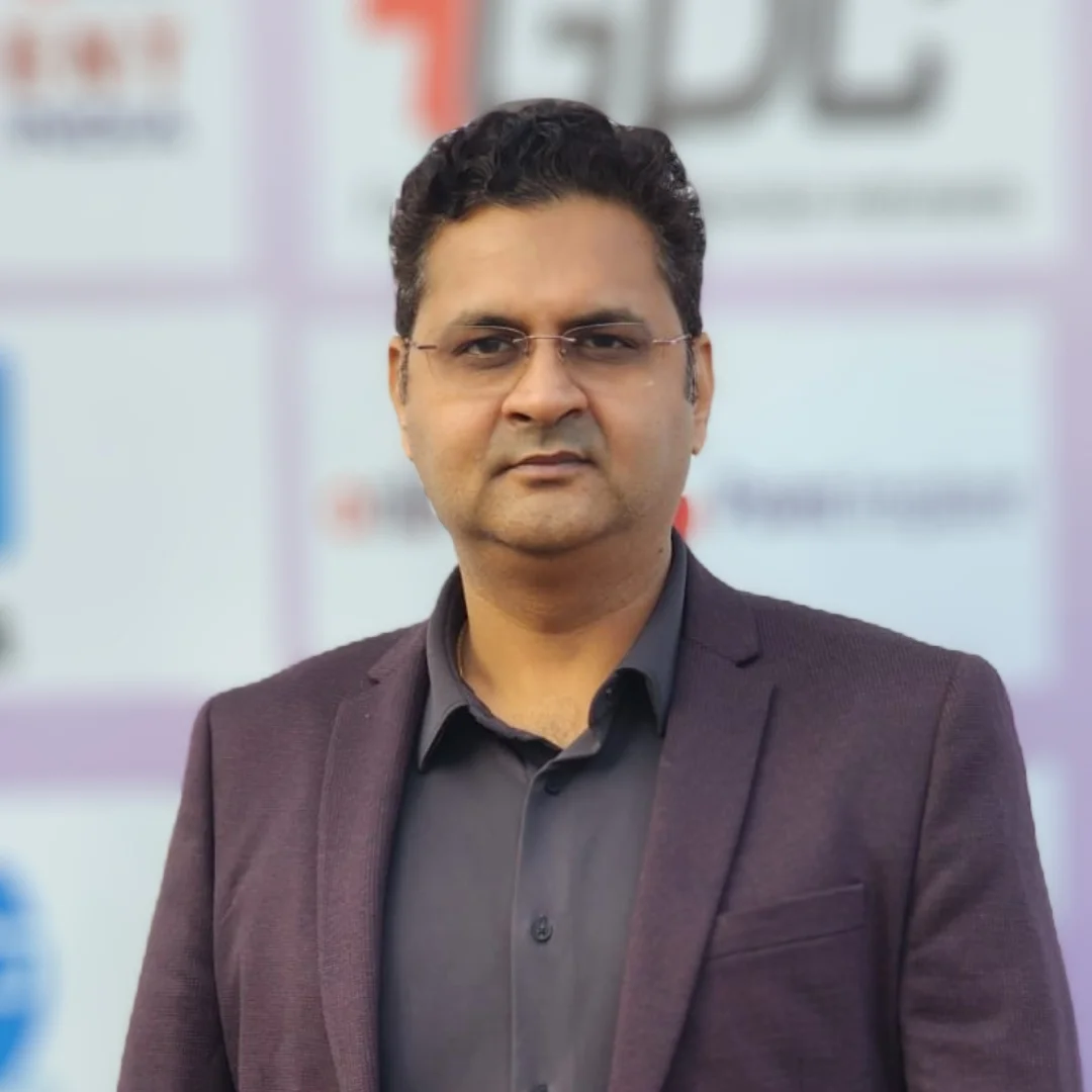 Anuj Gaur, Simpladent India, Simpladent Clinics, Director
